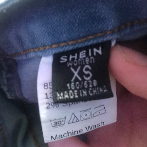 high rise ripped jeans - Picture 5 of 5